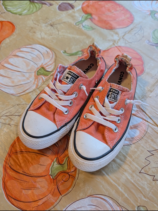 Converse Shoes - Converse Low Top Sneakers in Coral